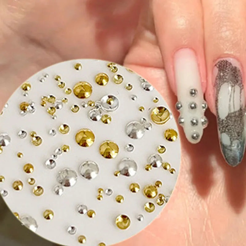 Set de Cristales y Tachas Metalizadas para Nail Art
